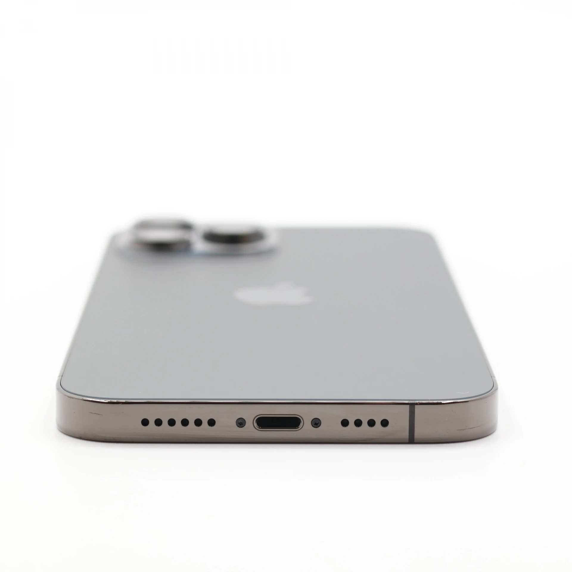 + Ajándékkal és 1 év garanciával! Felújított iPhone 13 Pro Max 256 GB Graphite