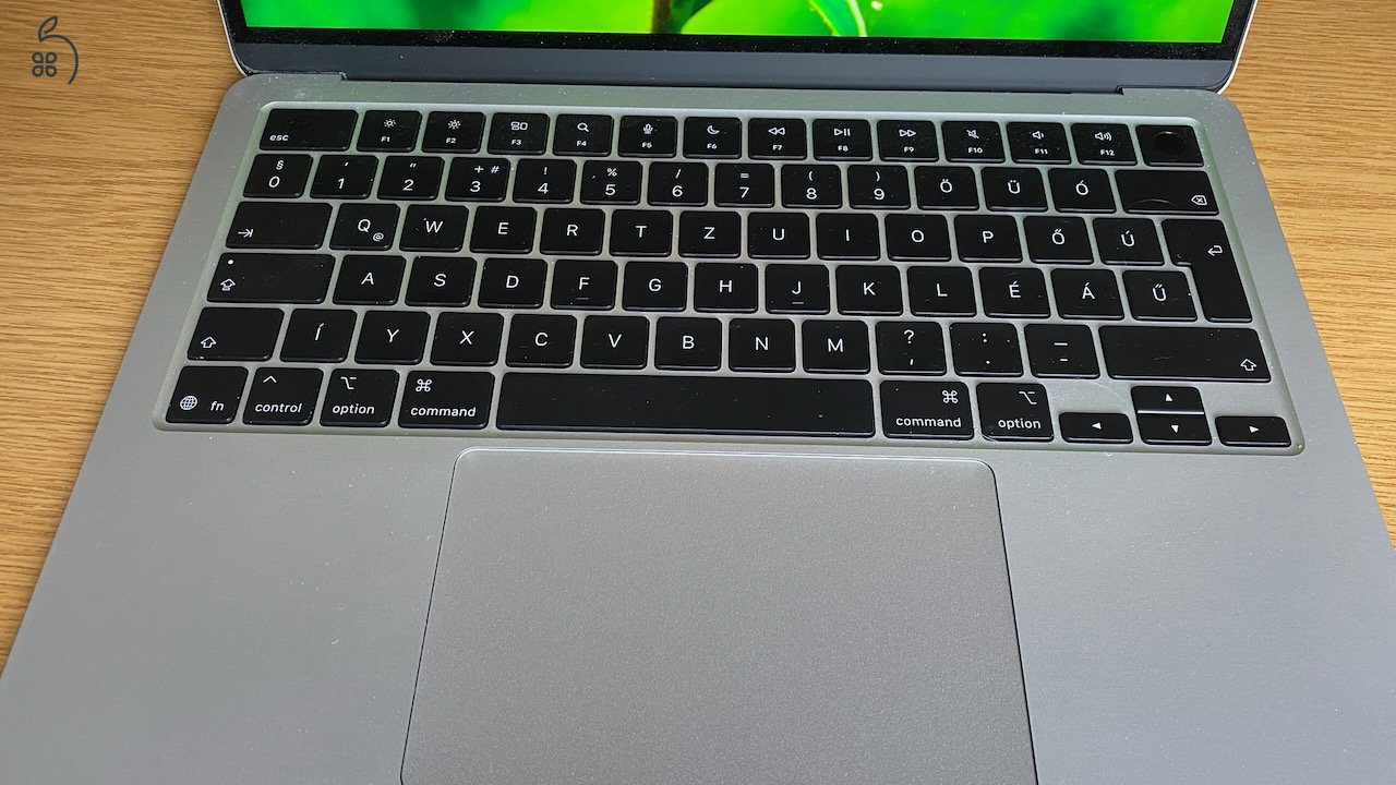 MacBook Air 13-inch, M4, 2025  16/256 GB
