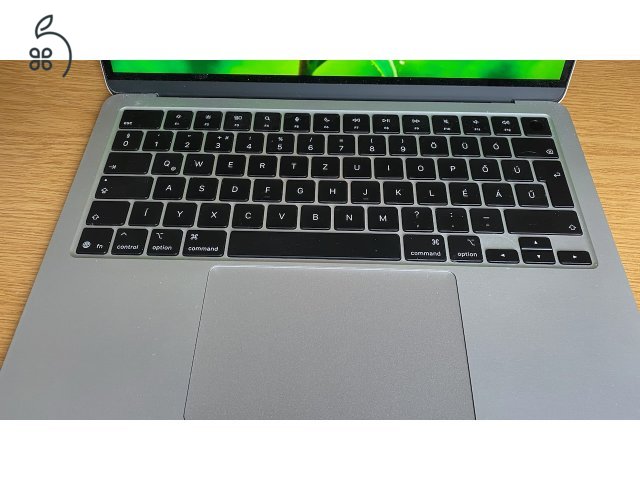 MacBook Air 13-inch, M4, 2025  16/256 GB