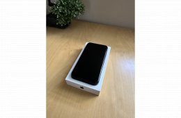 Apple iPhone XR 64 GB | fekete | kártyafüggetlen | magyar