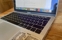 Macbook Pro 13 2020 Retina 128GB
