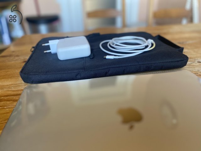 Macbook Pro 13 2020 Retina 128GB