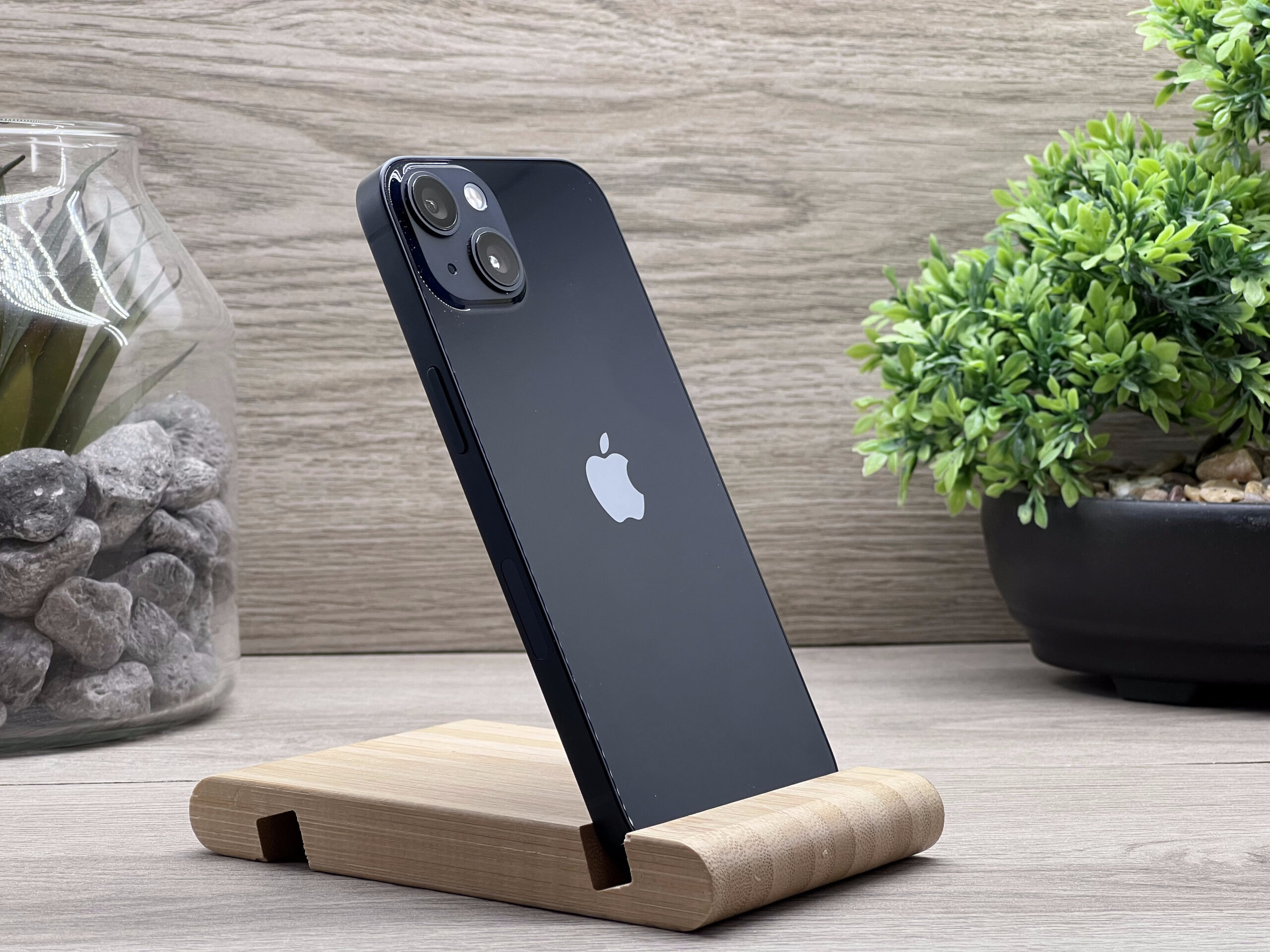 Hibátlan iPhone 13 Midnight 128GB 2 ÉV Garanciával Számlával 100% Aksi