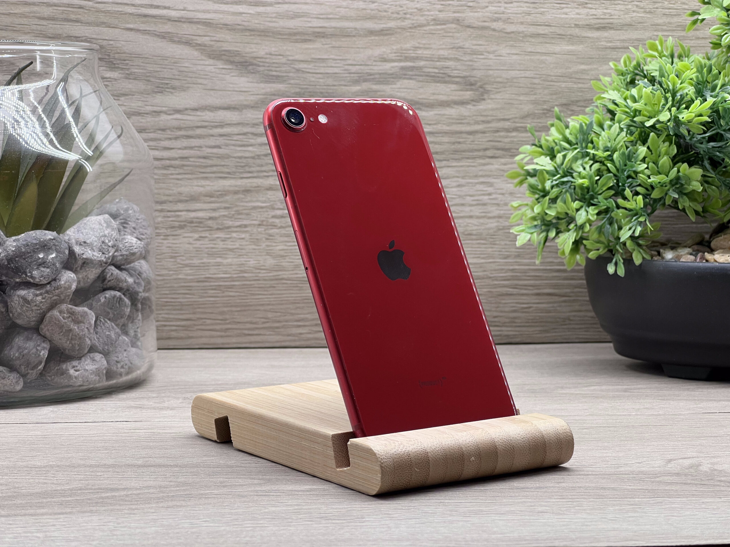 iPhone SE2020 Red 64GB 2 ÉV Garanciával Számlával 100% Aksi
