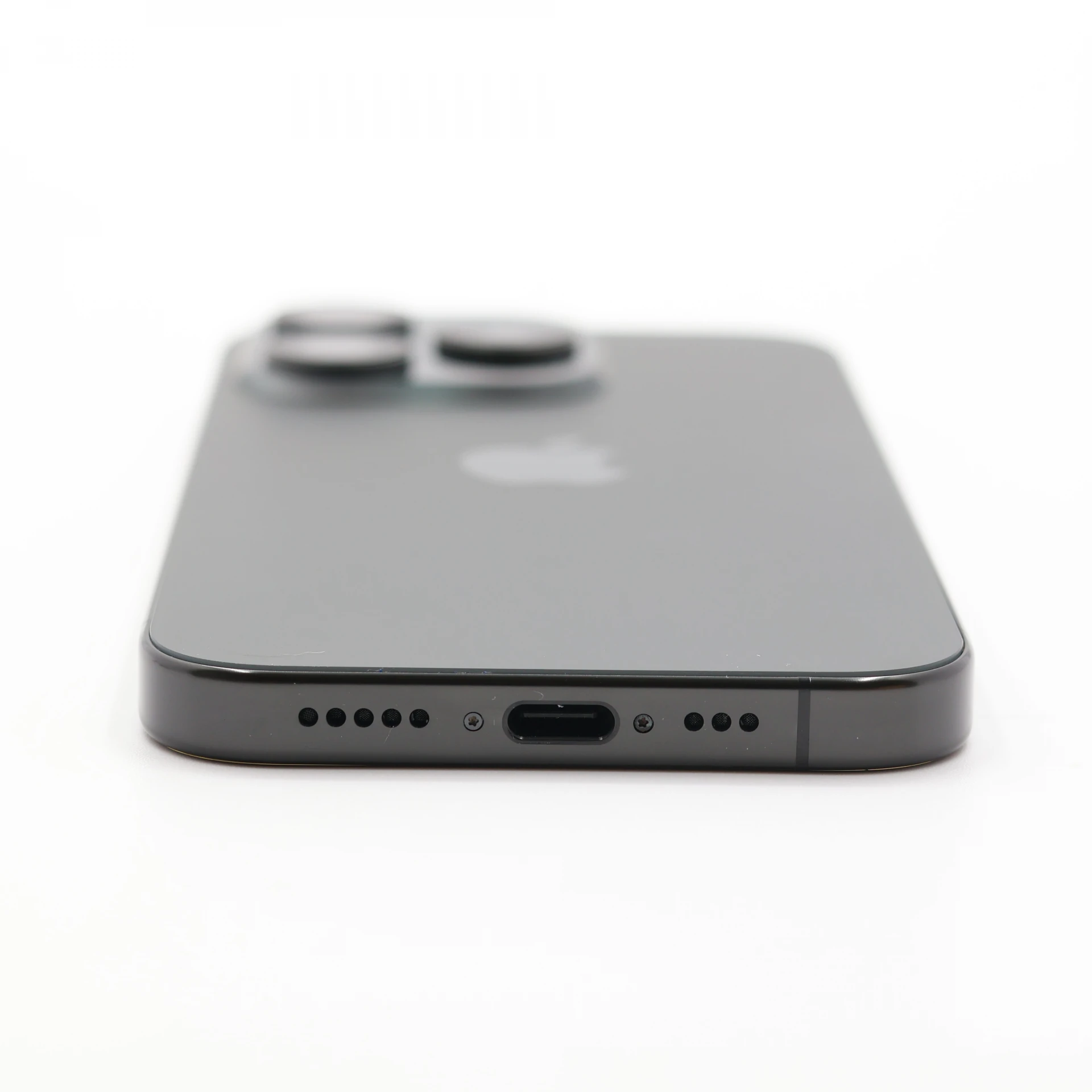 + Ajándékkal és 1 év garanciával! Felújított iPhone 15 Pro 256 GB Black Titanium