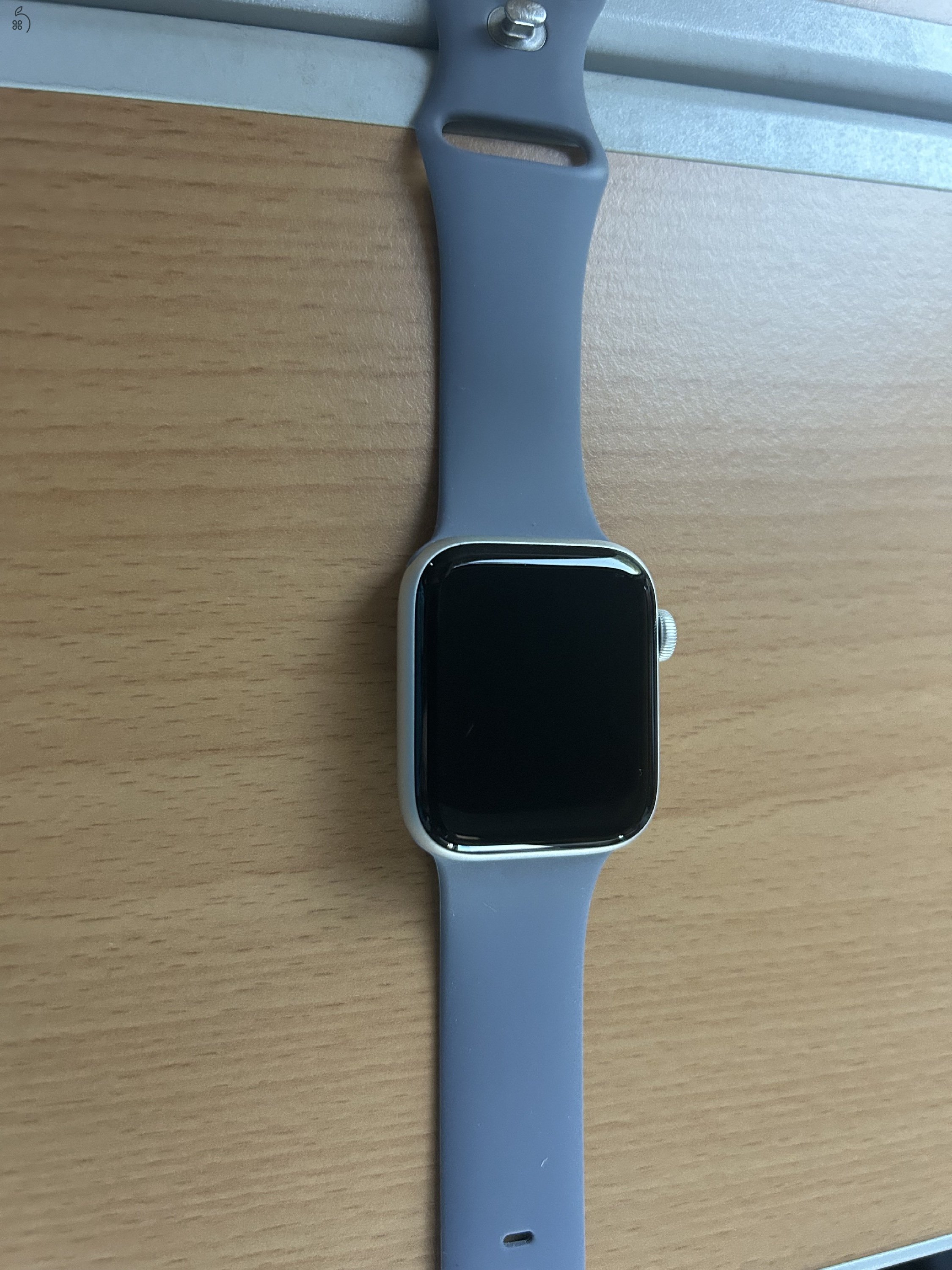 6 hónapos Apple Watch SE 2. generációs 44 mm(GPS+Cellular, aluminium)
