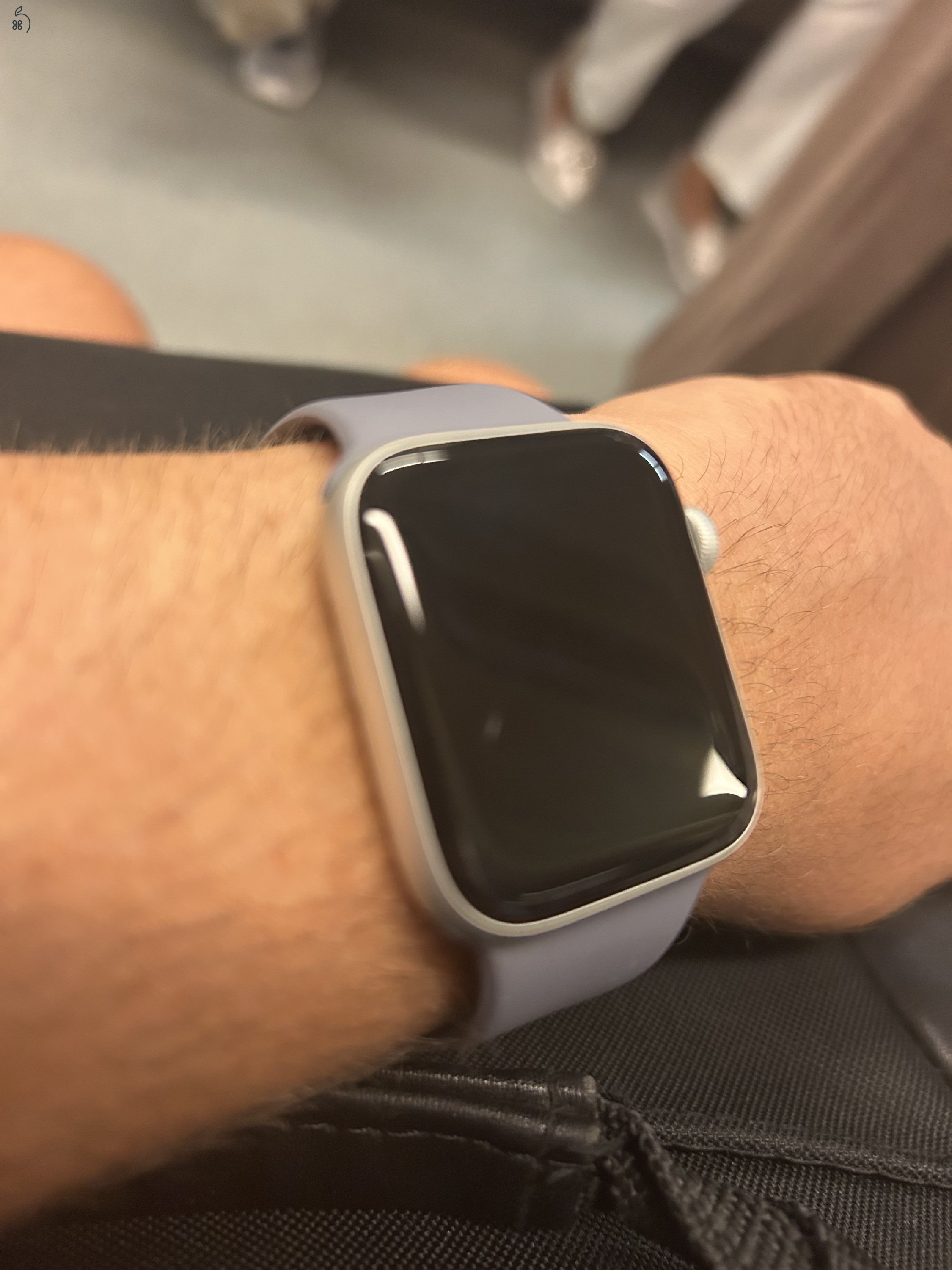 6 hónapos Apple Watch SE 2. generációs 44 mm(GPS+Cellular, aluminium)