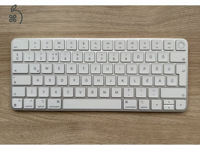 Magic Keyboard + Magic Trackpad (40% OFF)