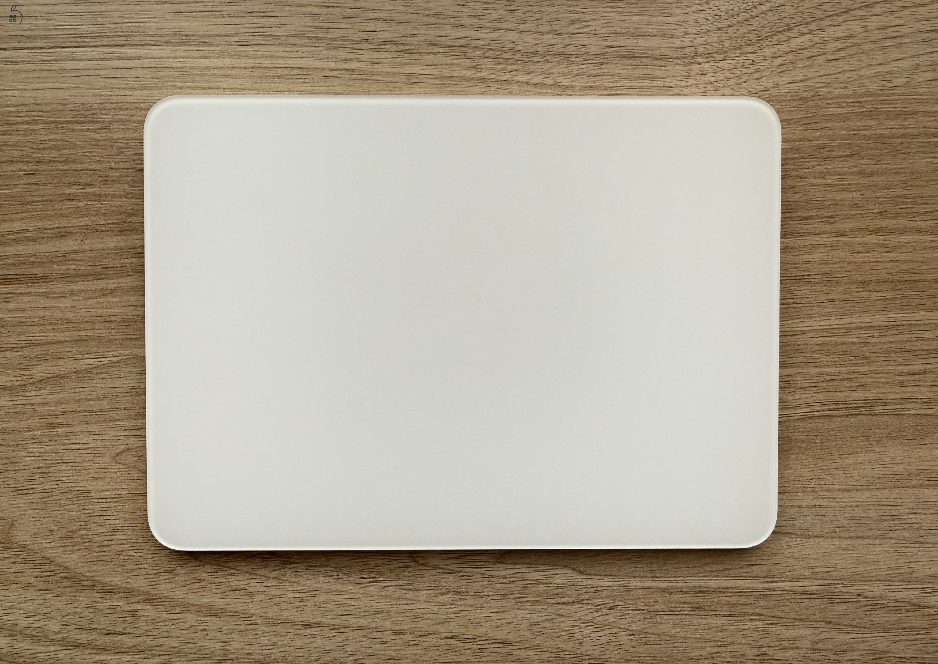 Magic Keyboard + Magic Trackpad (40% OFF)