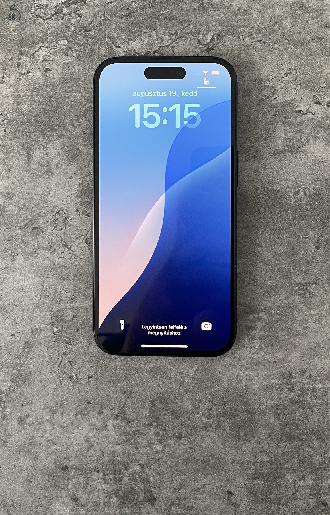 Újszerű - Apple iPhone 16 128GB - Black