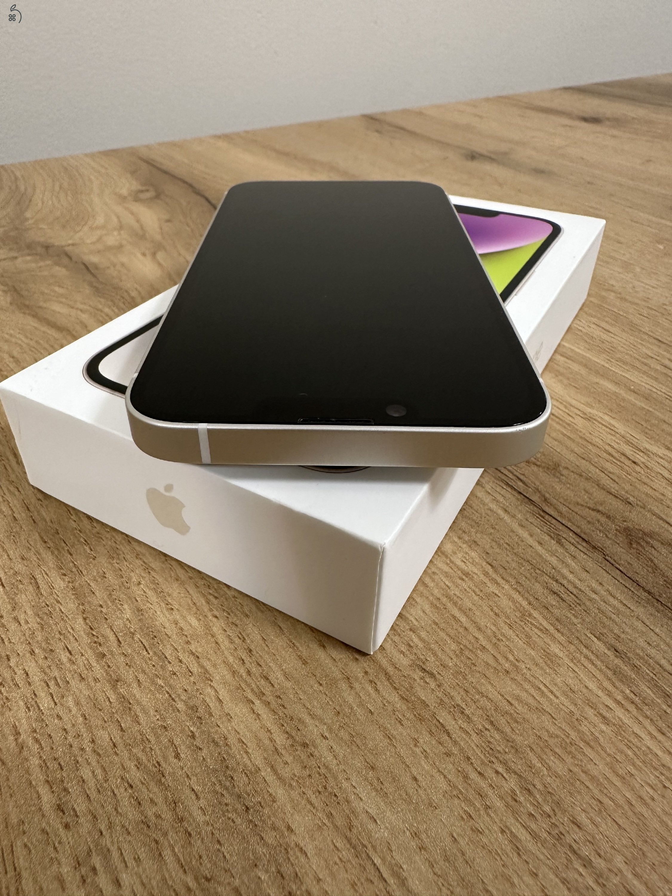 iPhone 14 starlight | 128GB | kártyafüggetlen