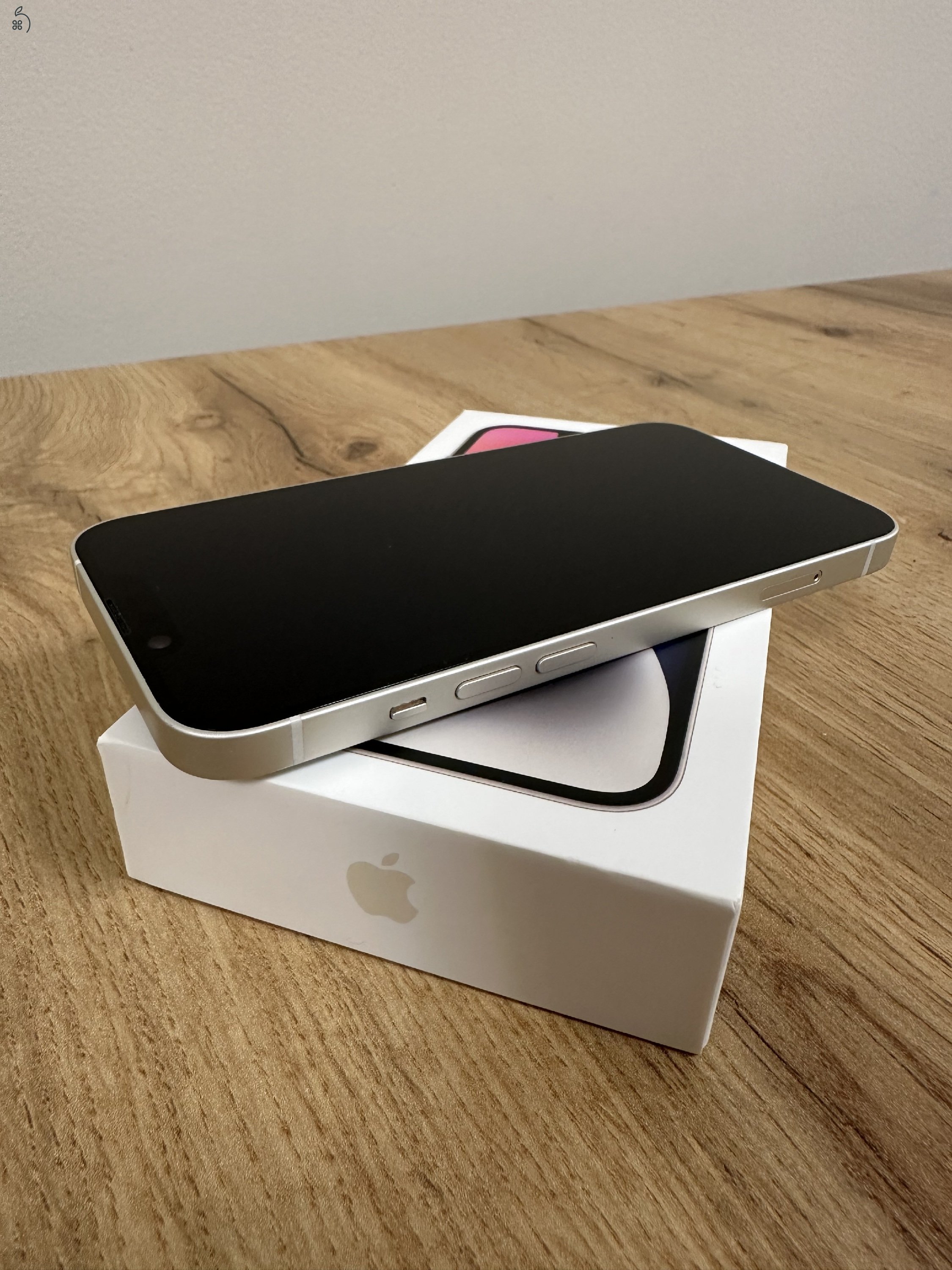 iPhone 14 starlight | 128GB | kártyafüggetlen