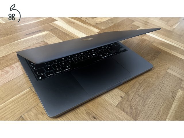 MacBook Pro 13