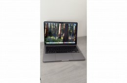 Apple Macbook Air M2 /asztroszürke, 8/256, HU bill, 100% akku, garanciás/