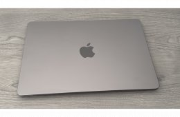 Apple Macbook Air M2 /asztroszürke, 8/256, HU bill, 100% akku, garanciás/