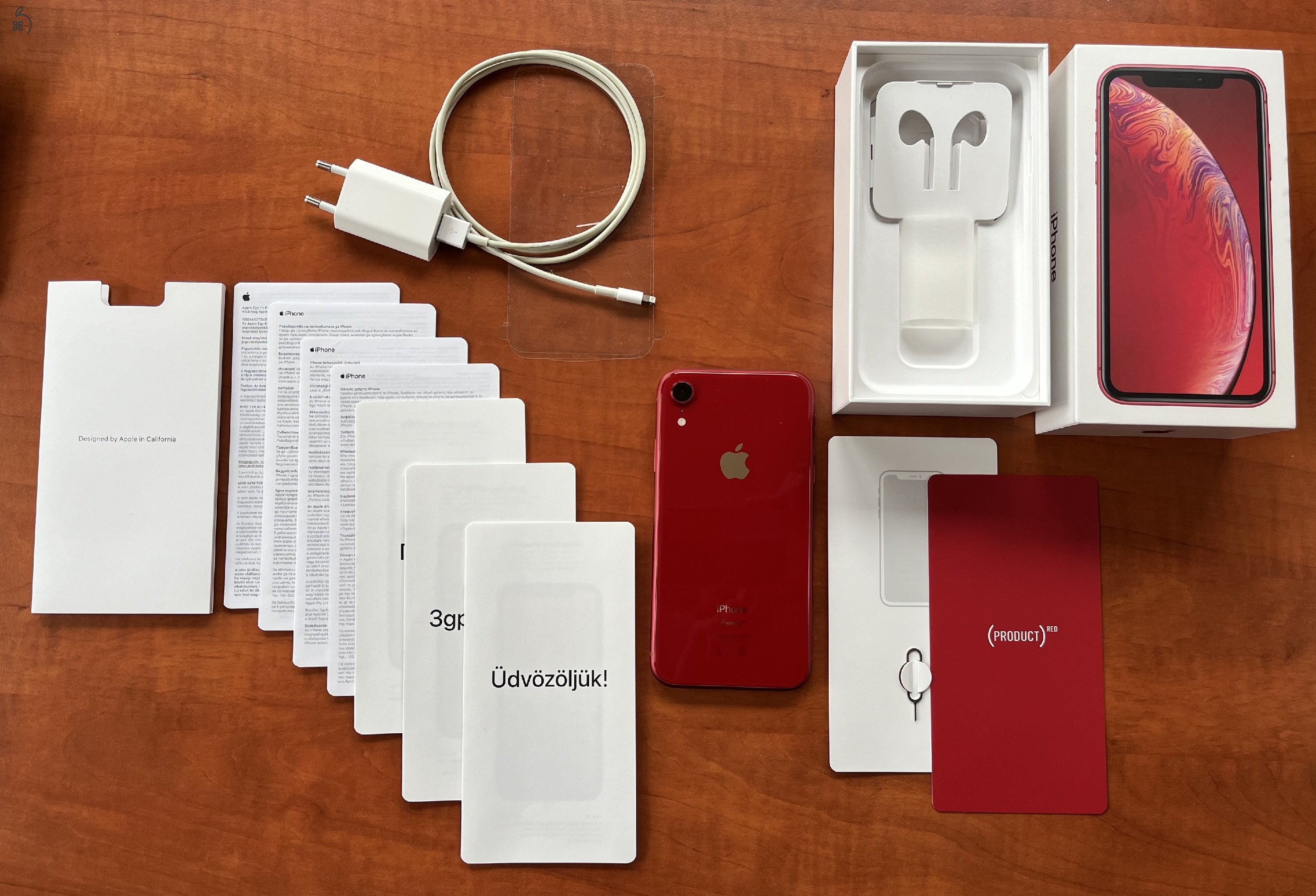 Gyönyörű, valóban újszerű iPhone XR 64GB Product Red