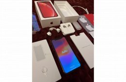 Karcmentes, új állapotban lévő Apple iPhone XR 64GB Product Red