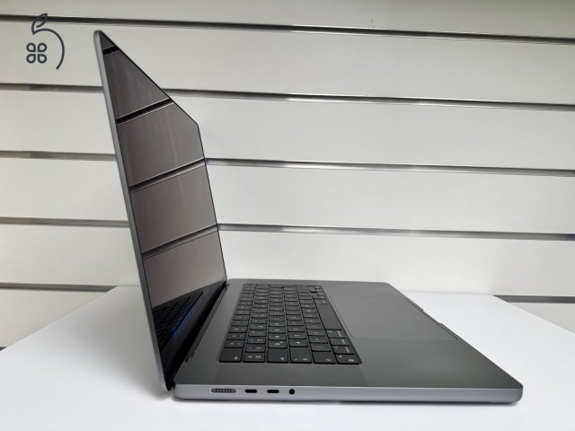 Üzletből, garanciával, MacBook Pro Retina 16″ M2 Max 96GB RAM/38Mag GPU/2TB SSD Space Gray