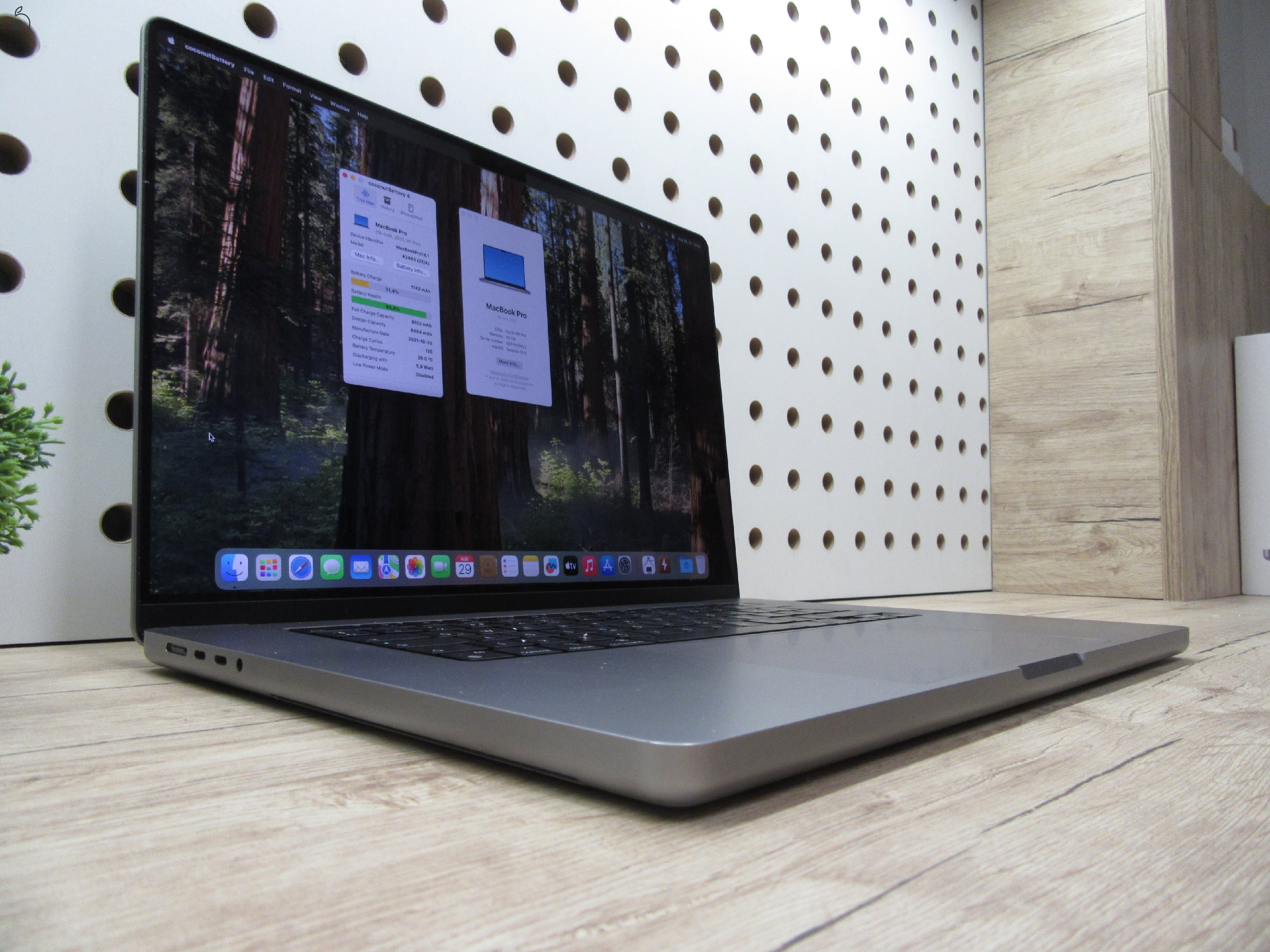 Apple MacBook Pro 16” M1 Pro – Újszerű állapot, prémium teljesítmény – 32 GB RAM / 512 GB SSD – Használt – 3 hónap garanciával