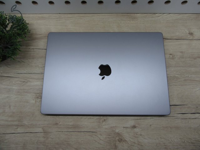 Apple MacBook Pro 16” M1 Pro – Újszerű állapot, prémium teljesítmény – 32 GB RAM / 512 GB SSD – Használt – 3 hónap garanciával