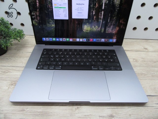 Apple MacBook Pro 16” M1 Pro – Újszerű állapot, prémium teljesítmény – 32 GB RAM / 512 GB SSD – Használt – 3 hónap garanciával