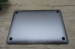 Apple MacBook Air 13” Retina – Könnyű, elegáns és megbízható – Használt, karcmentes – 3 hónap garanciával