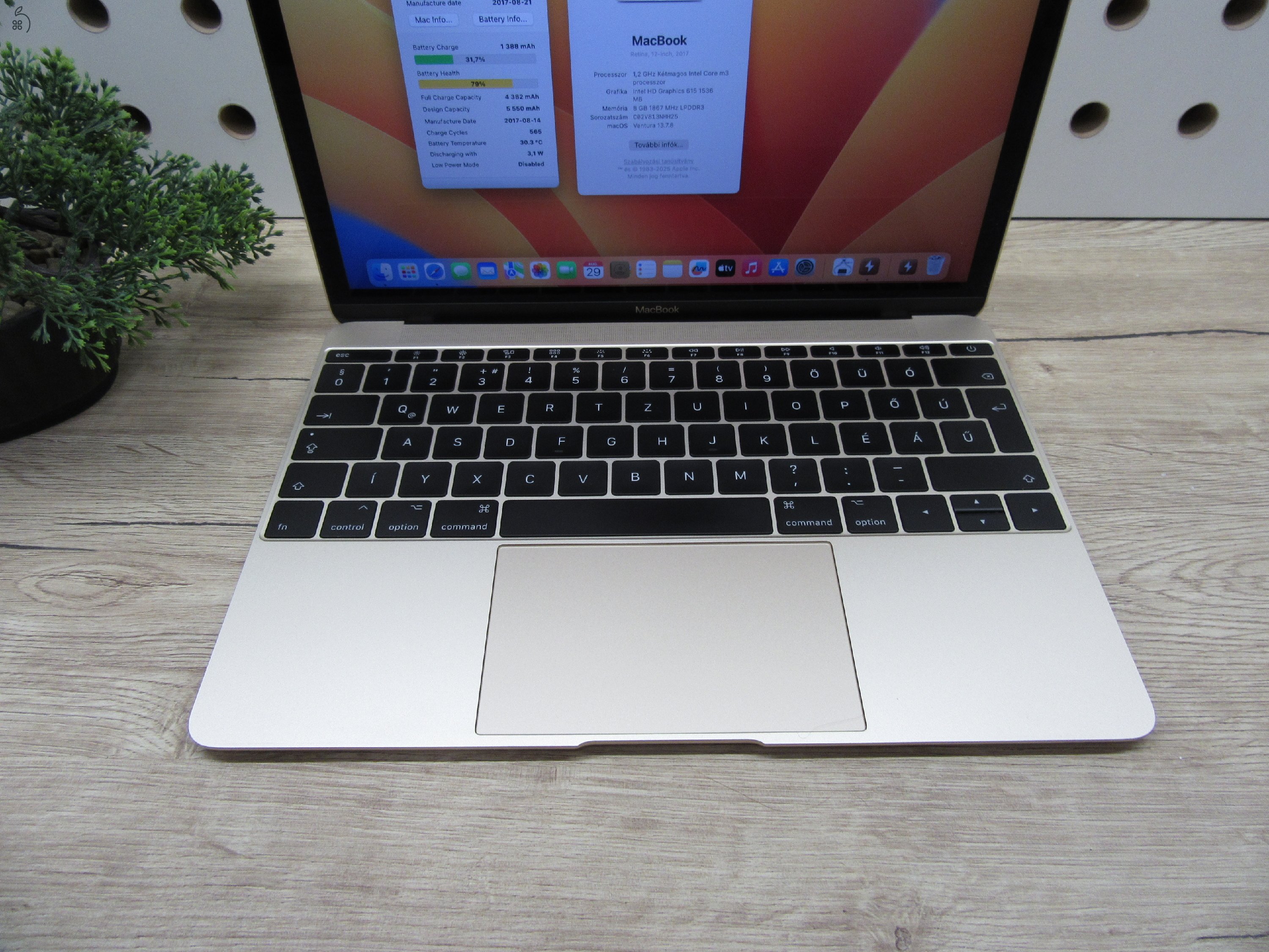 Apple MacBook 12” Retina – Pehelykönnyű elegancia, hordozható erő – Használt, szép állapot – 3 hónap garanciával