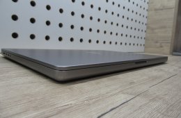 Apple MacBook Pro 16” M1 Pro – Profi teljesítmény és lenyűgöző kijelző – 32 GB RAM / 512 GB SSD – Használt, karcmentes – 3 hónap garanciával