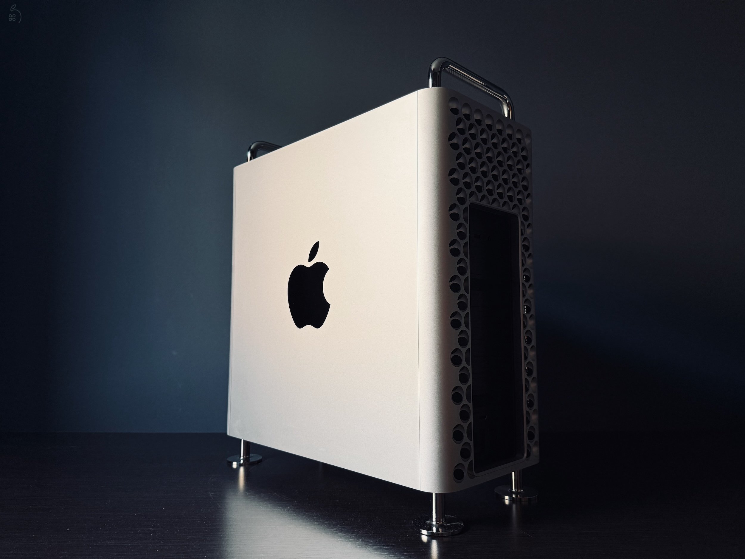 Mac Pro 2019 / 3,5 GHz 8Core / 32GB RAM / 1TB SSD / AMD 580X / AfterBurner
