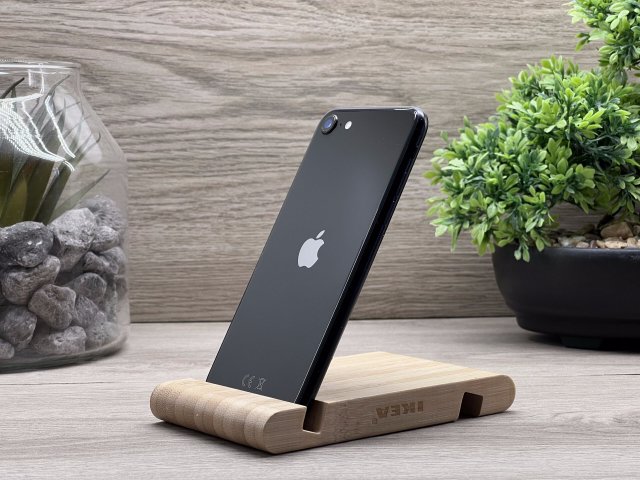 iPhone SE2020 Black 256GB 2 ÉV Garanciával Számlával 92% Aksi
