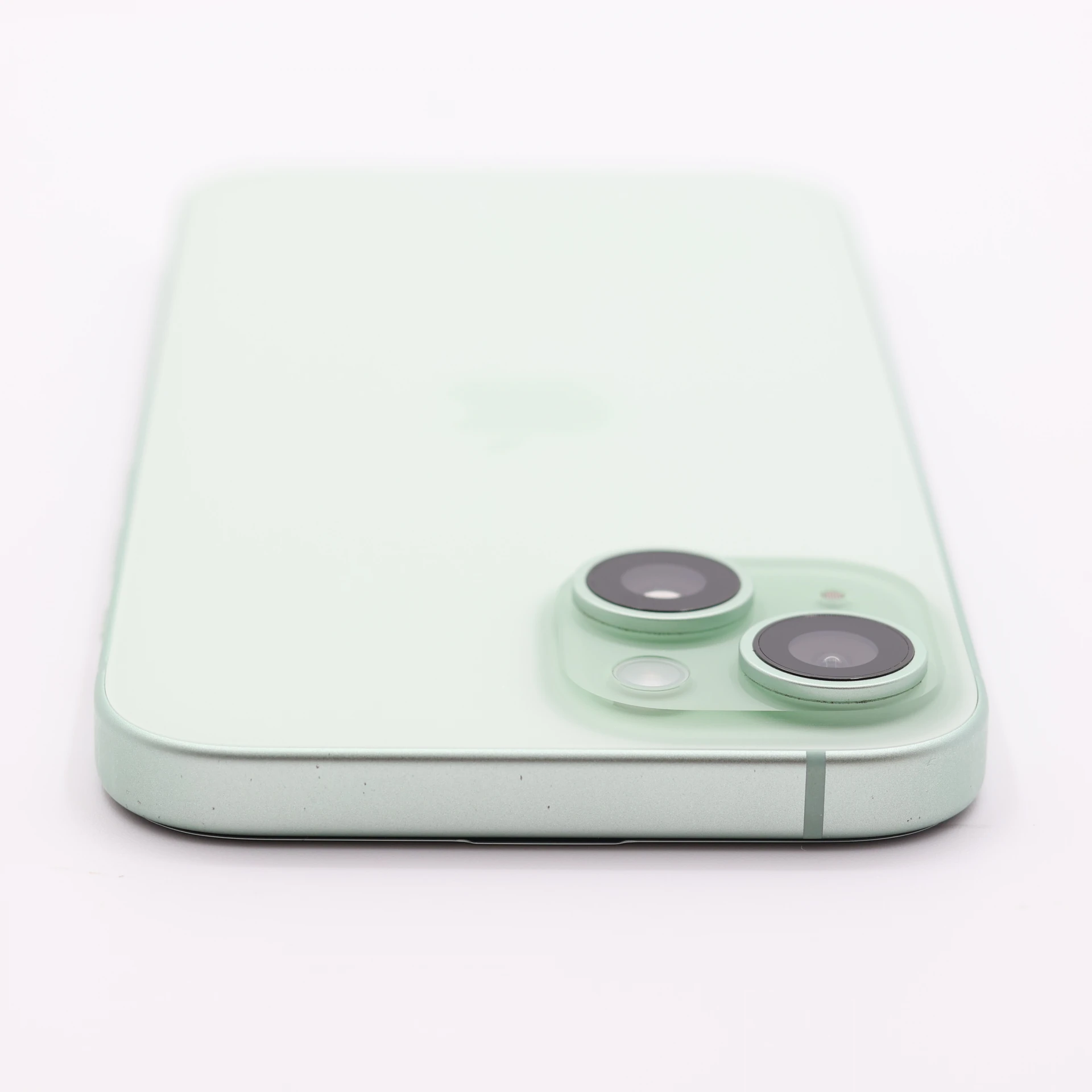 + Ajándékkal és 1 év garanciával! Felújított iPhone 15 128 GB Green