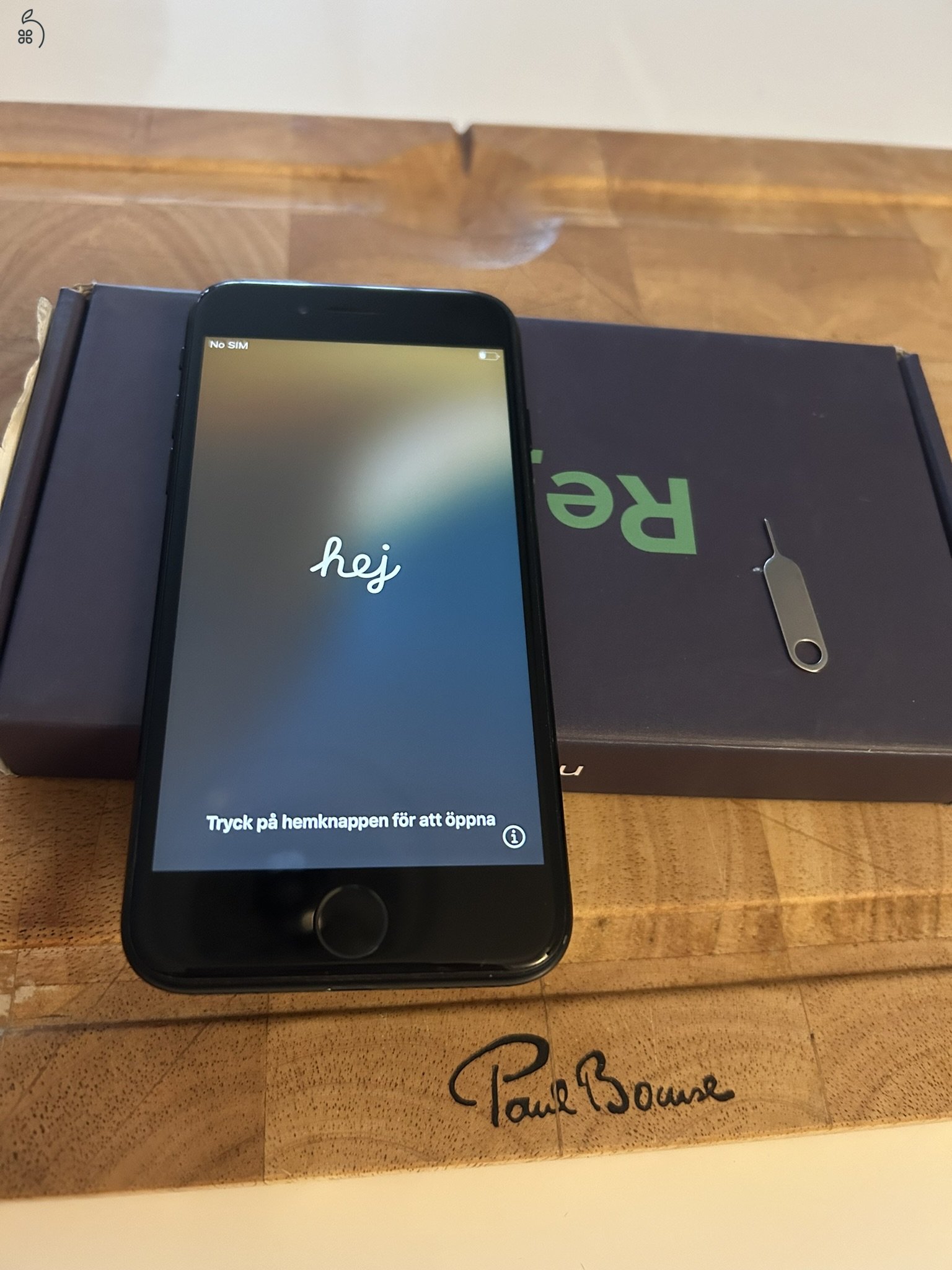 Használt Iphone SE 2020 64 GB kártyafüggetlen