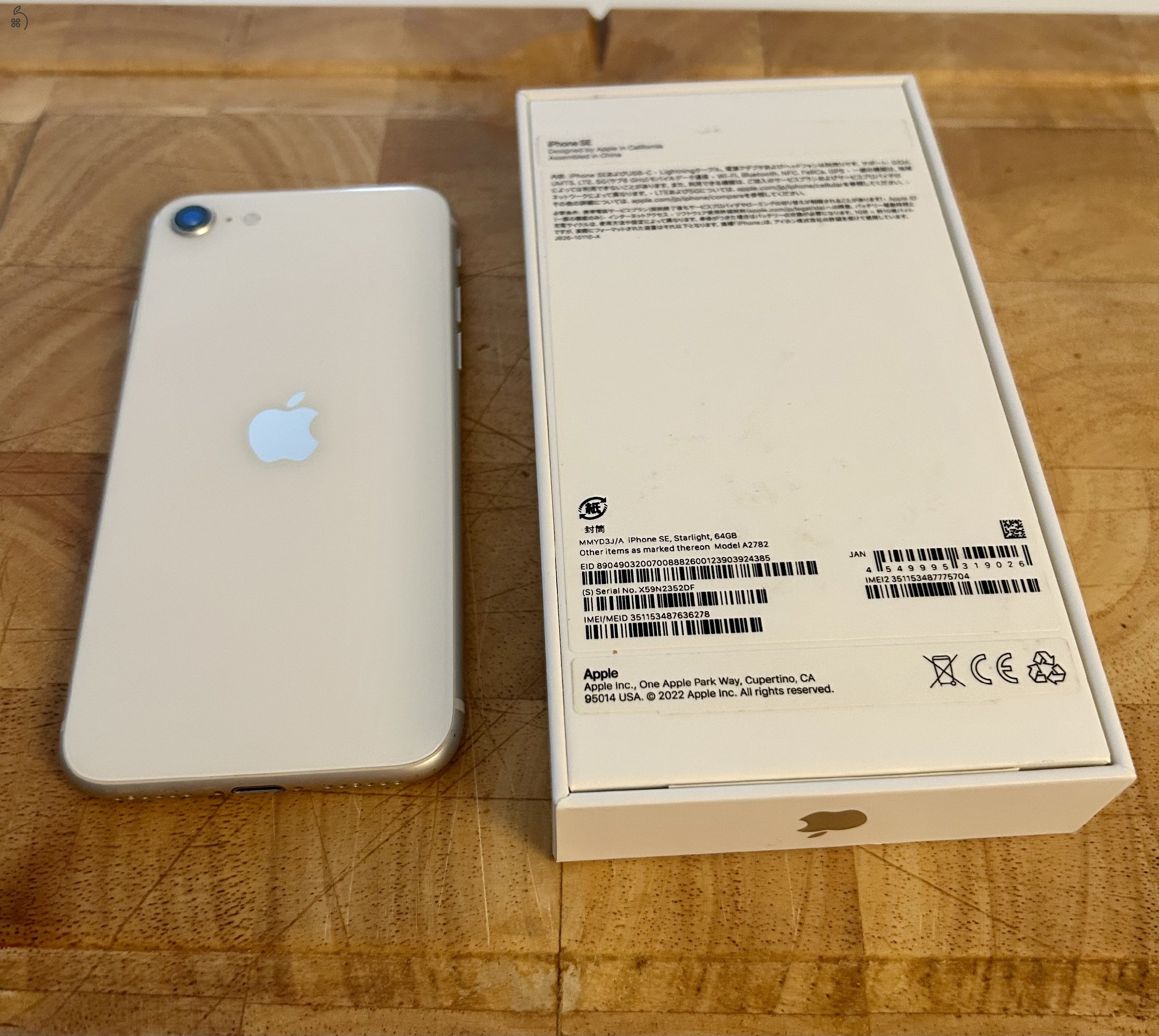 Használt Iphone SE3 64 GB Starlight fehér, tökéletes állapot, független