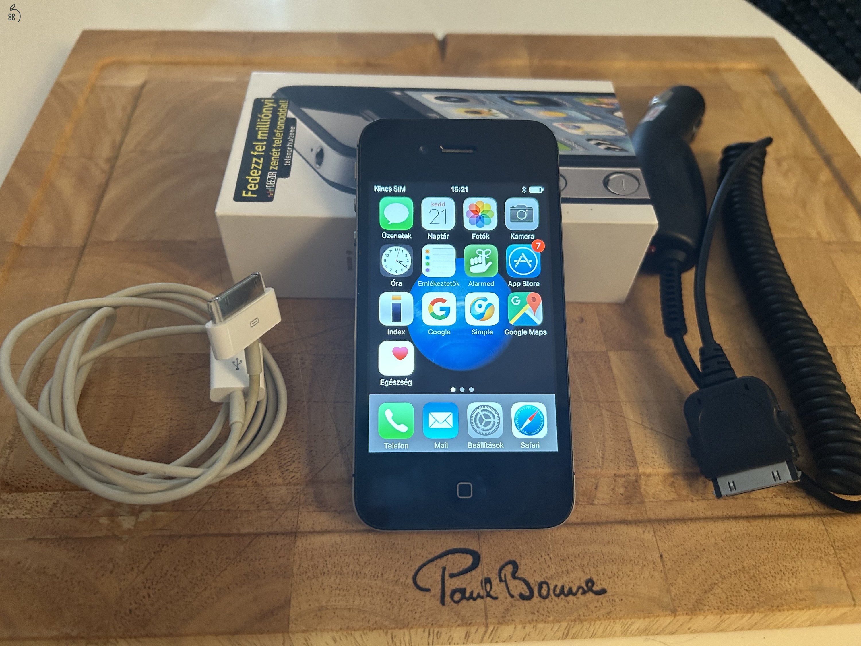Iphone 4S 16GB ŐSTELEFON, kiváló állapotban, töltővel