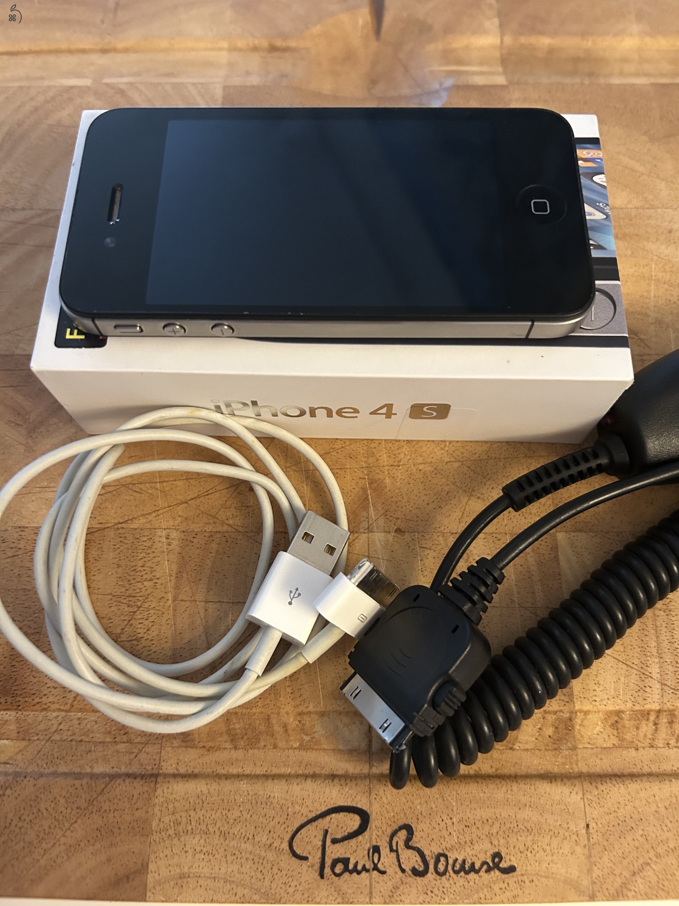Iphone 4S 16GB ŐSTELEFON, kiváló állapotban, töltővel
