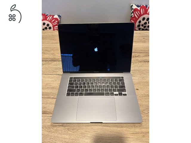 MacBook Pro 16