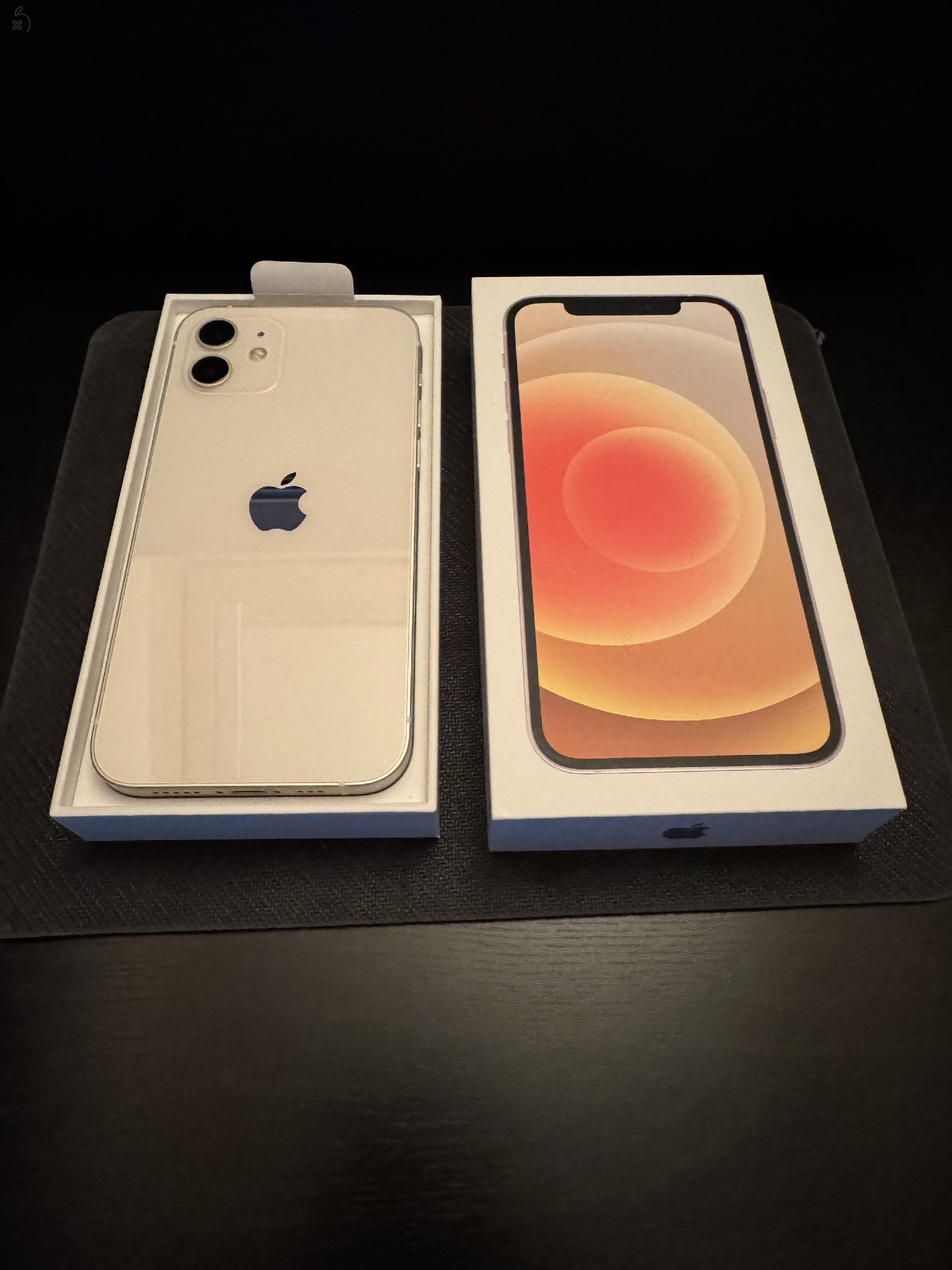 iPhone 12 64GB fehér 