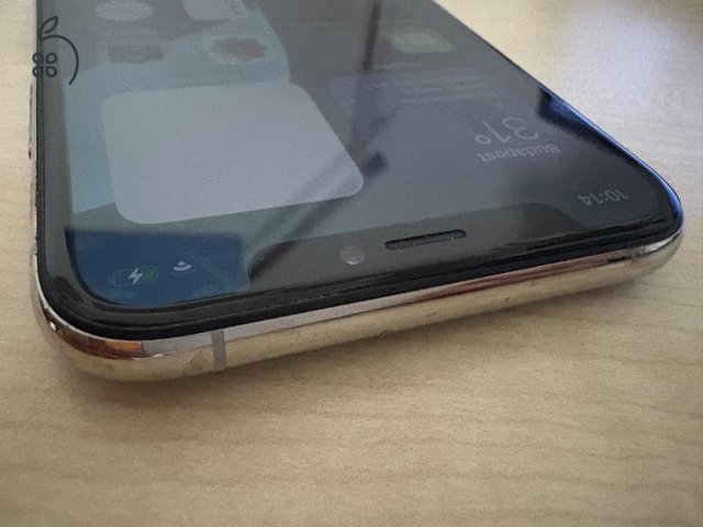 Rendkívül megkímélt iPhone XS 64GB gyári független, cserélt akkuval