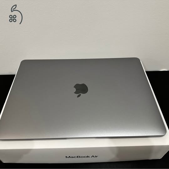 Macbook Air Retina M1 eladó (ÁFA-s számlát tudok adni)