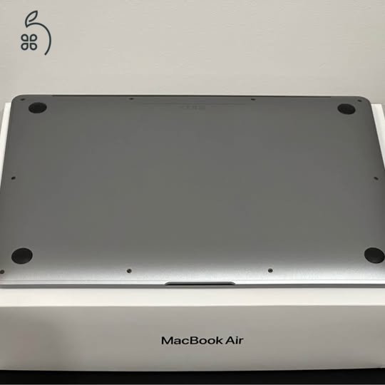 Macbook Air Retina M1 eladó (ÁFA-s számlát tudok adni)