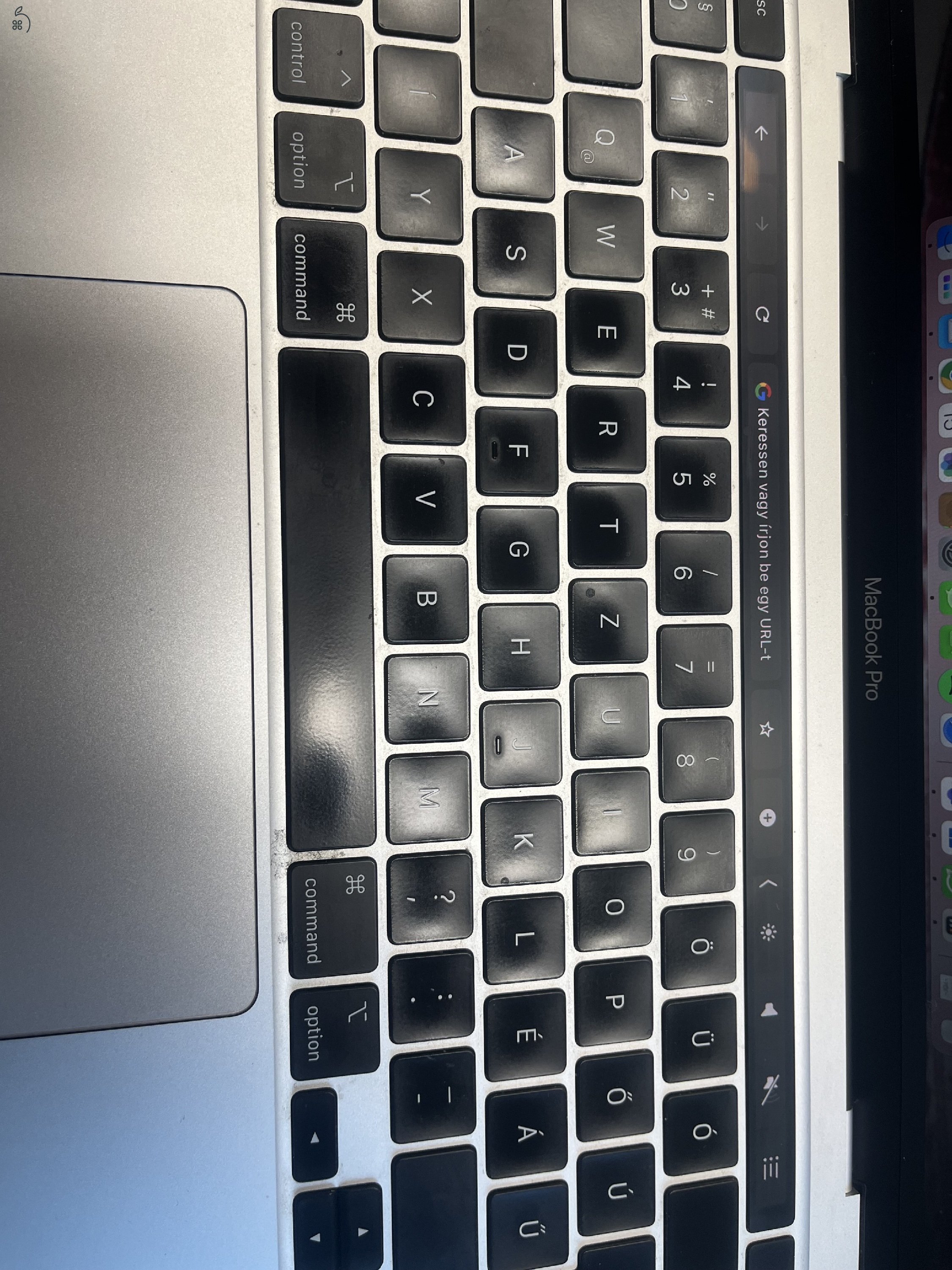 MacBook 13’ M2 Touch Bar - ezüst
