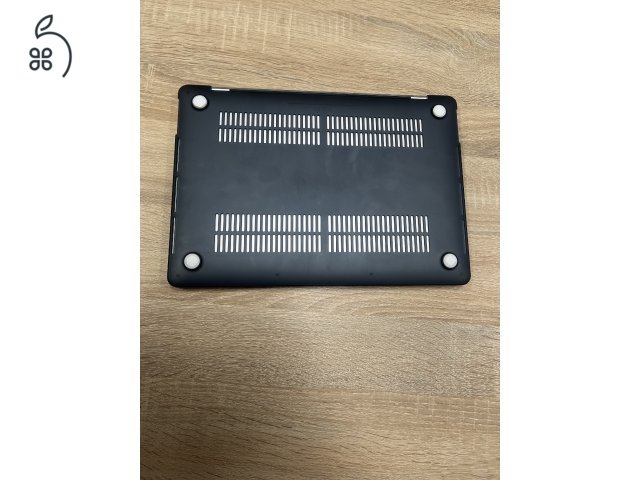 MacBook 13’ M2 Touch Bar - ezüst