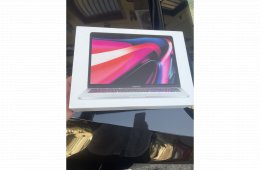 MacBook 13’ M2 Touch Bar - ezüst