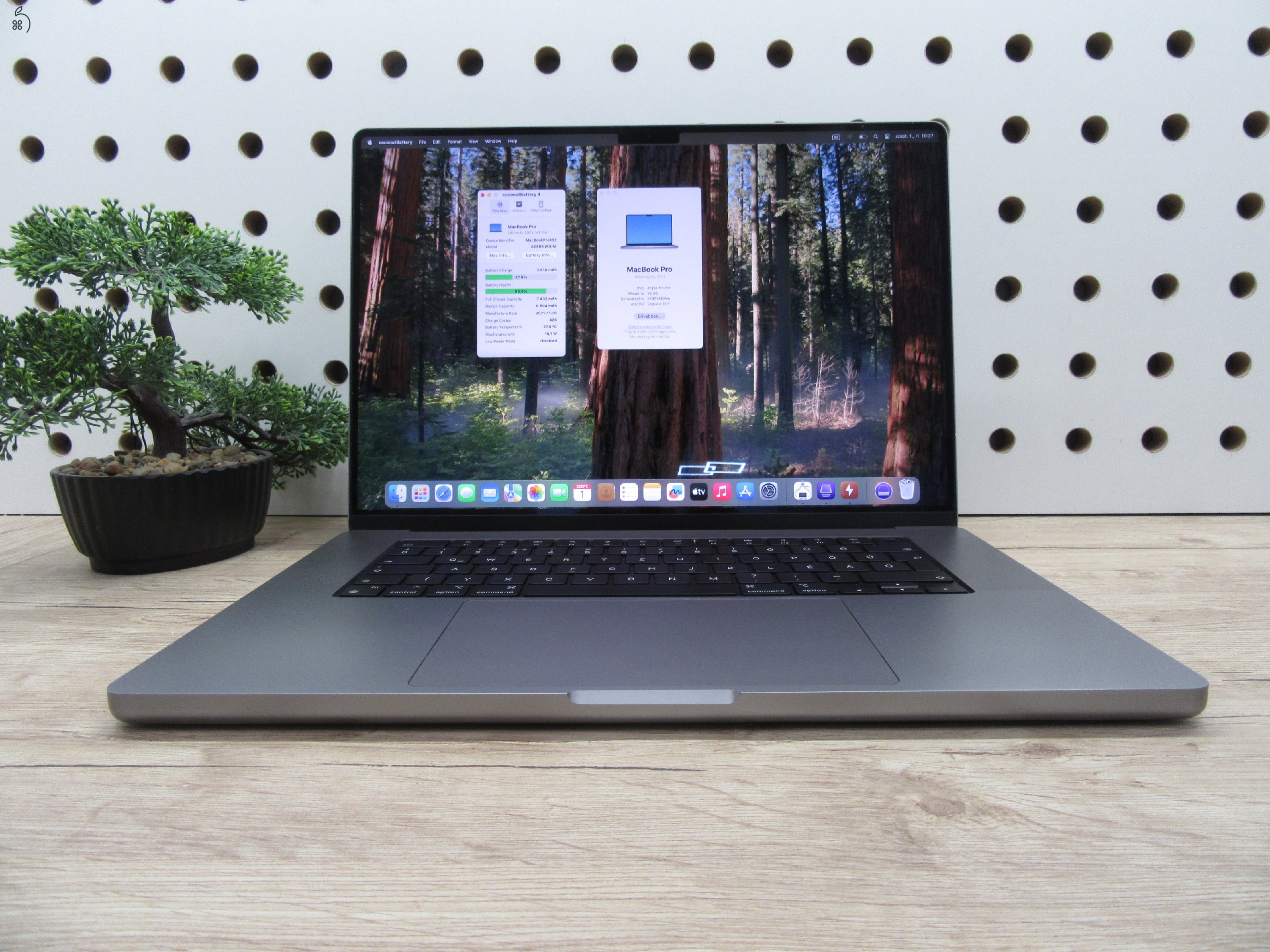 Apple MacBook Pro 16” M1 Pro – Nagykijelzős erő, profi teljesítmény – 32 GB RAM / 1 TB SSD – Használt, megkímélt – 3 hónap garanciával