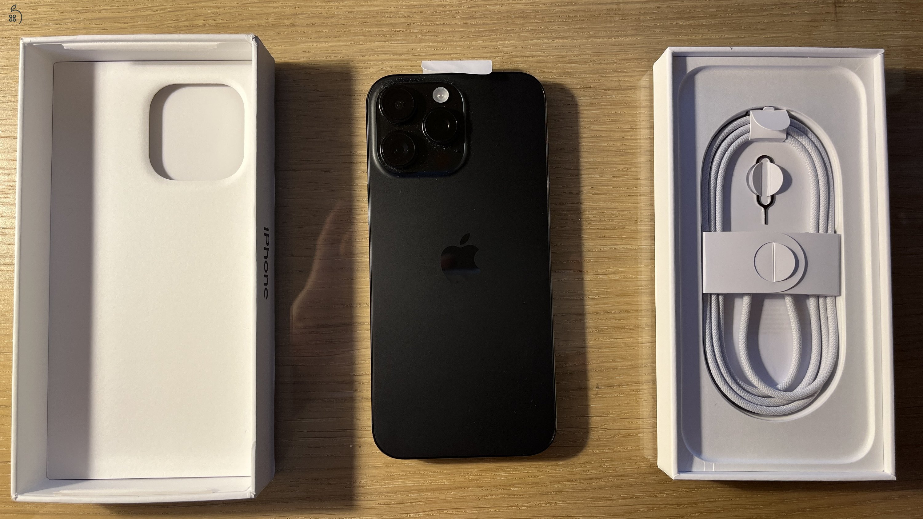  iPhone 16 Pro Max 256GB Kártyafüggetlen - Garancia 2025.12.02.-ig!