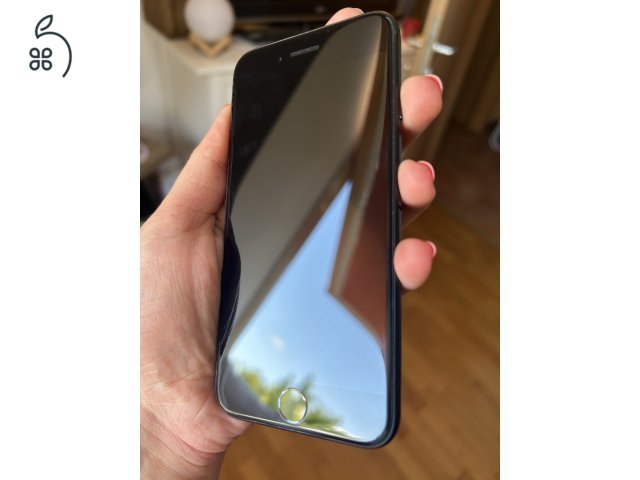 Apple Iphone 7 eladó