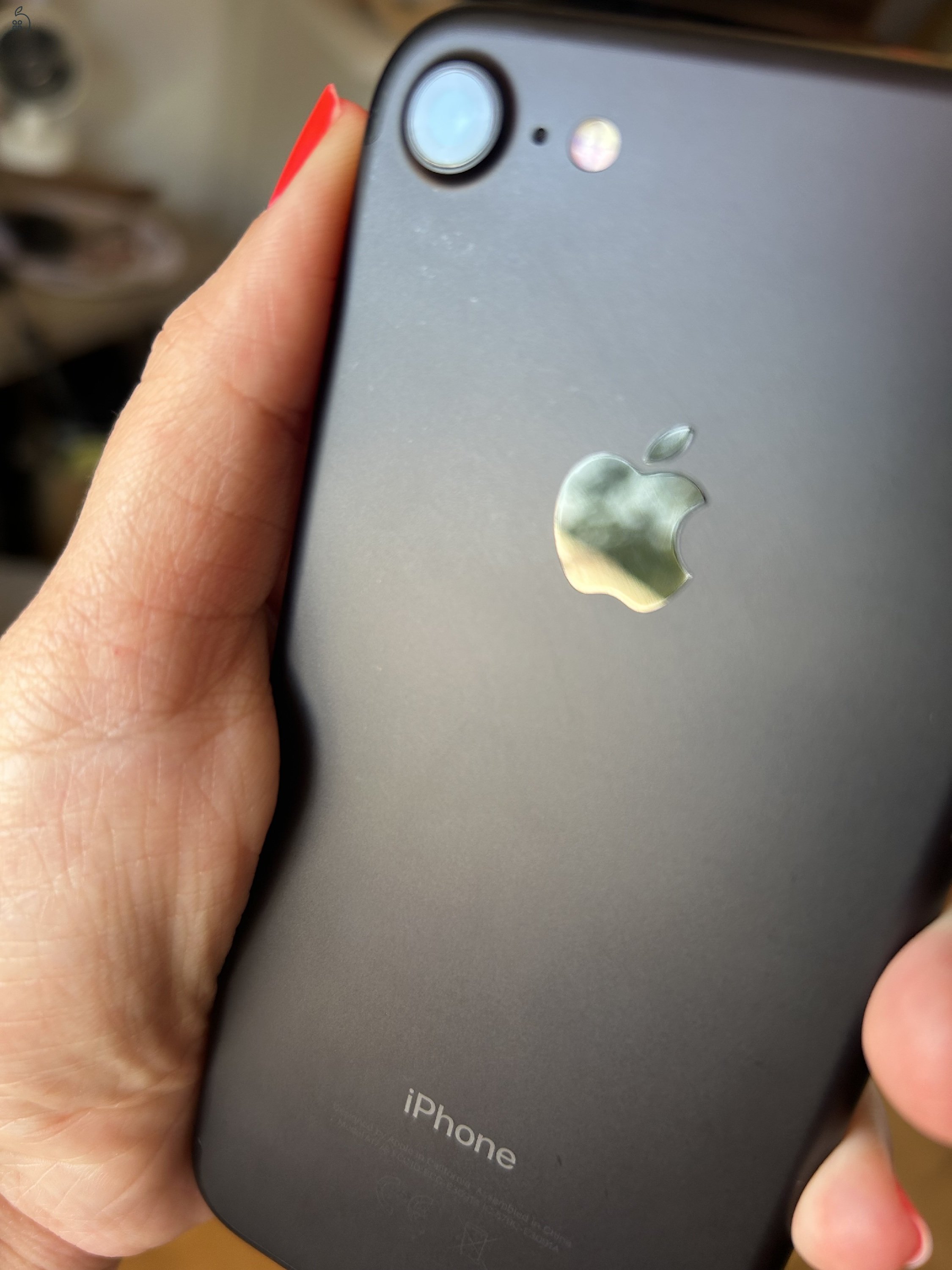Apple Iphone 7 eladó