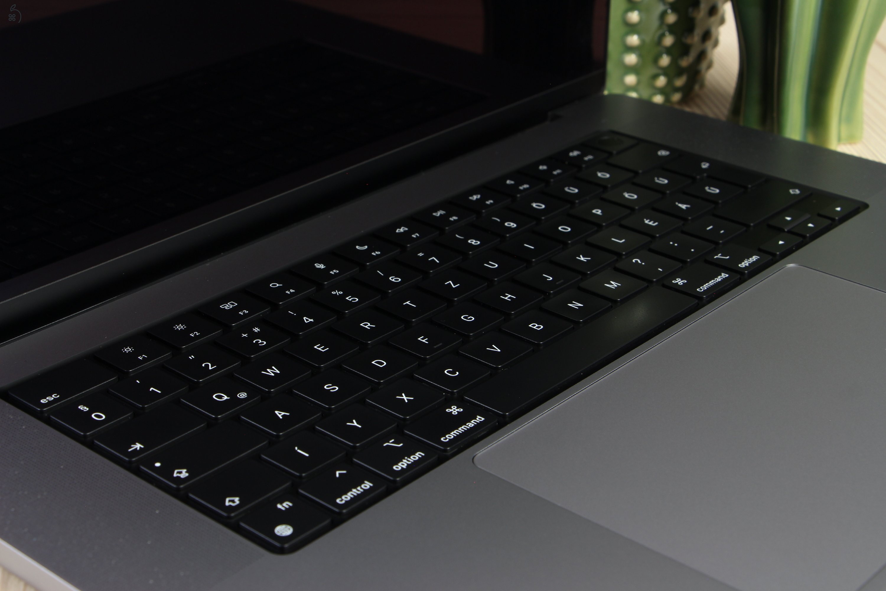 Apple Macbook Pro 16
