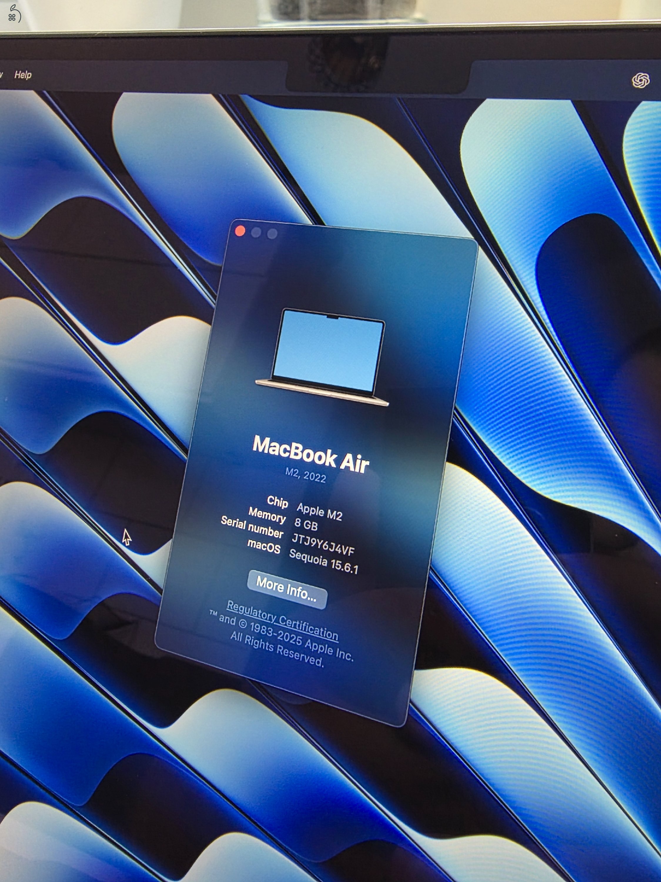 MacBook Air 13,6