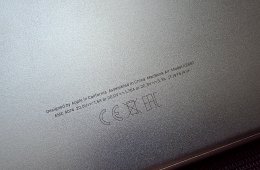 MacBook Air 13,6